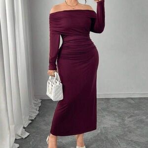 Elegant Off-Shoulder Burgundy Dress